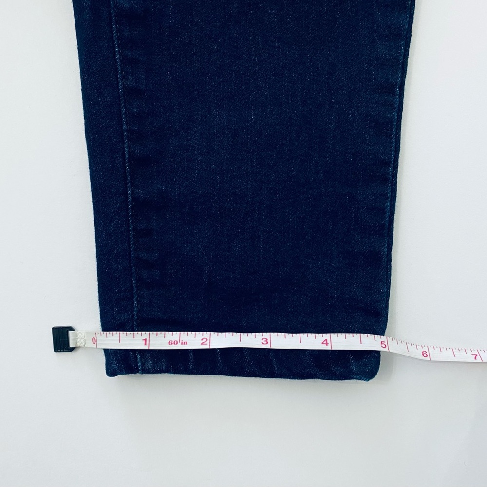 NWOT Women's Guess Los Angeles Dark Denim Jeans, Size 26 - Picture 7 of 9